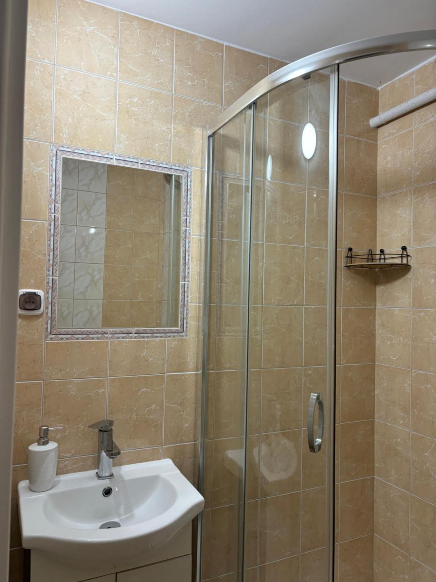 U Podnoza Kotarza Otel Brenna Dış mekan fotoğraf